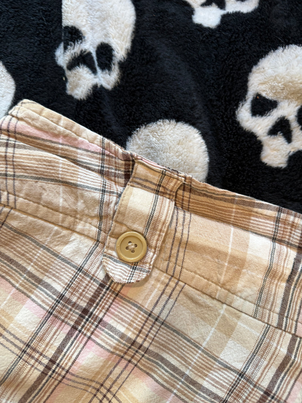 tan & black plaid mini skirt size m