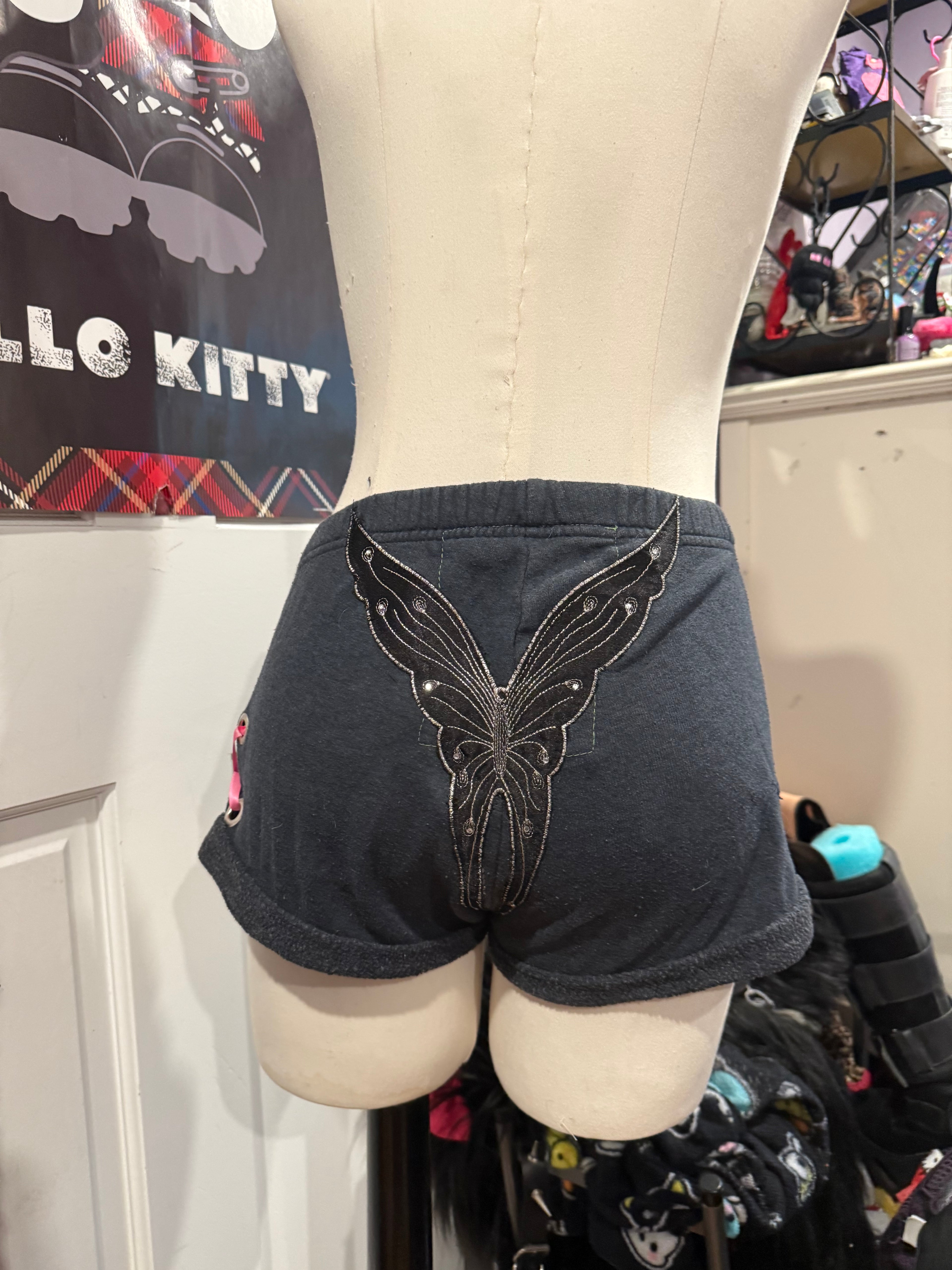 lace up butterfly shorts size s