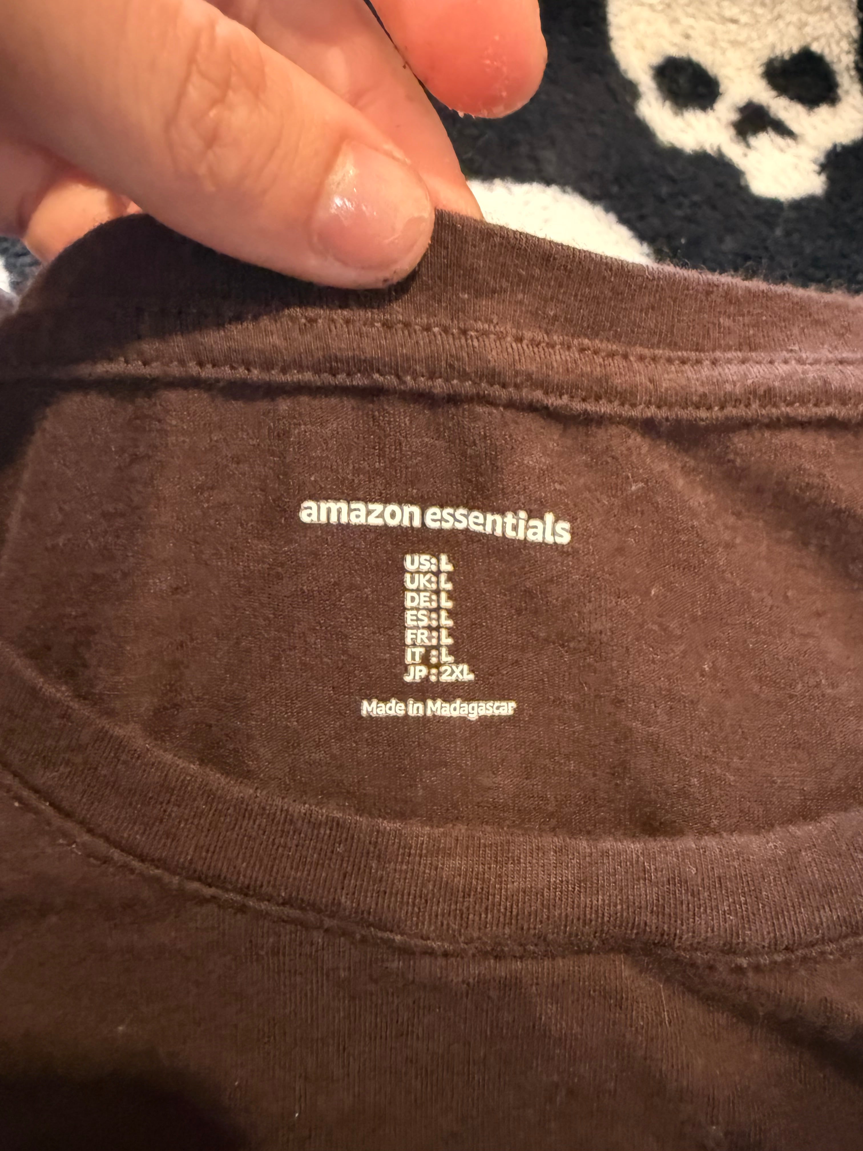 domo long sleeve size L