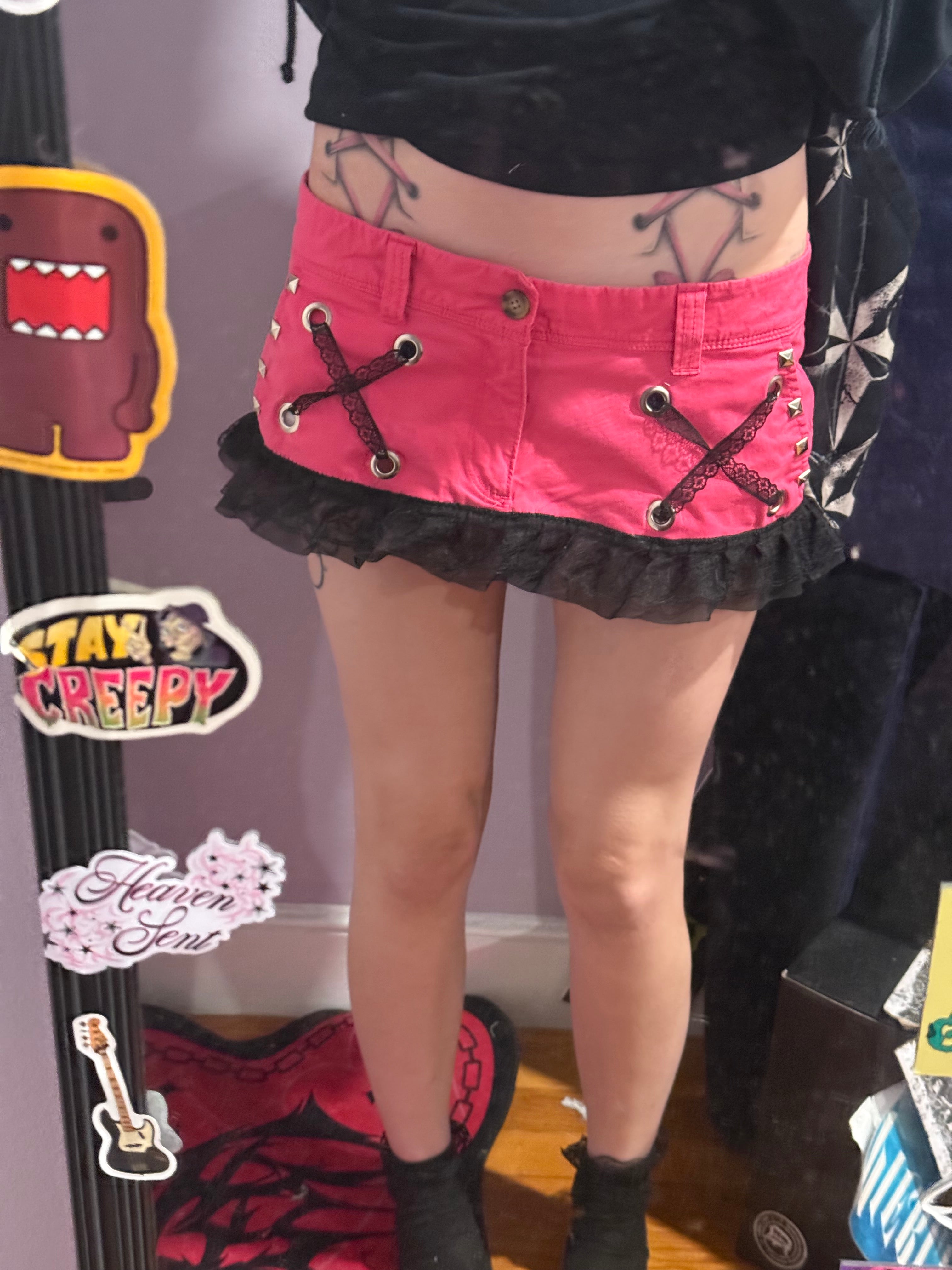 hot pink & black lace micro skirt size s/m