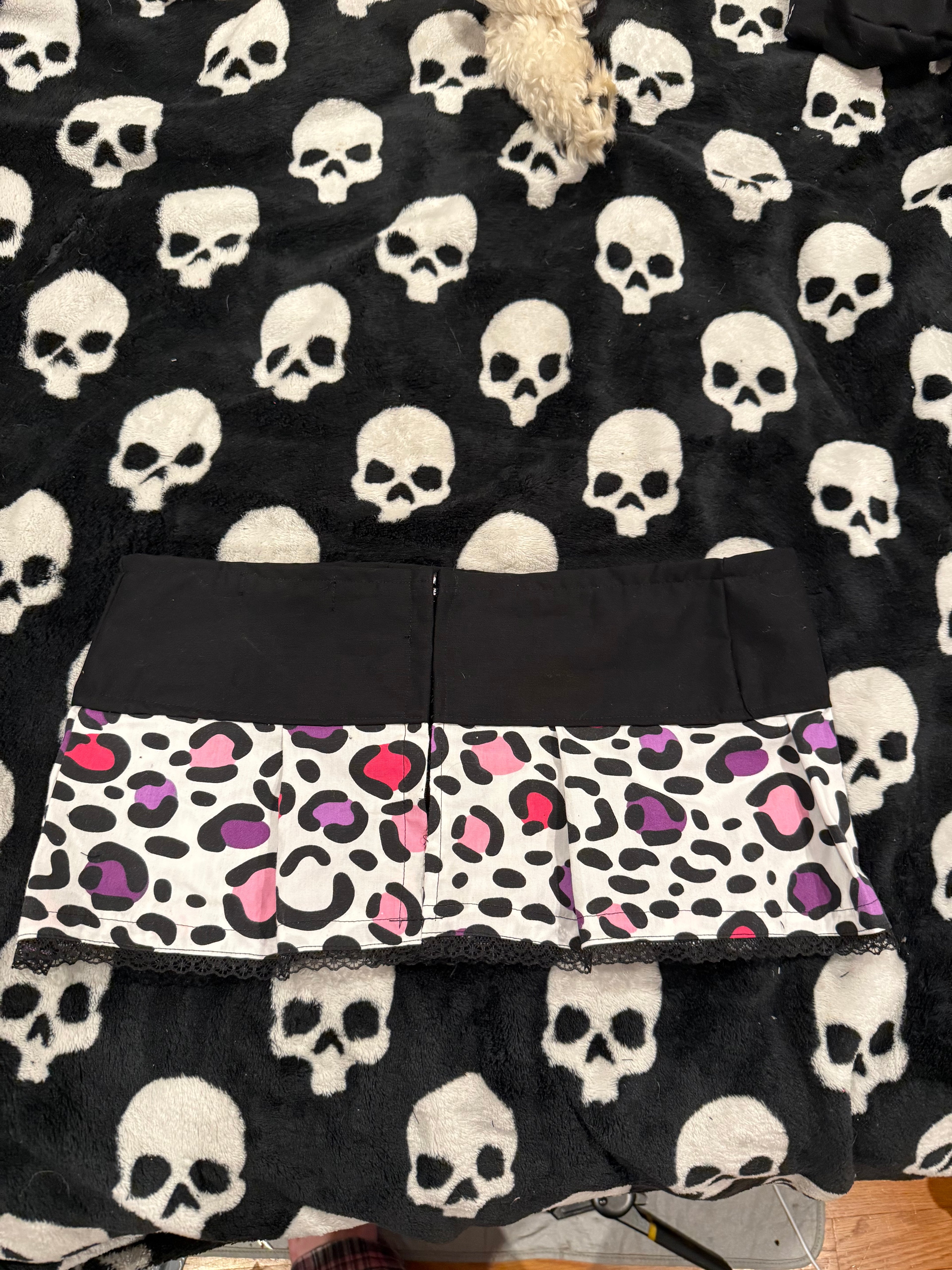 pink & black lace up animal print mini skirt size xs