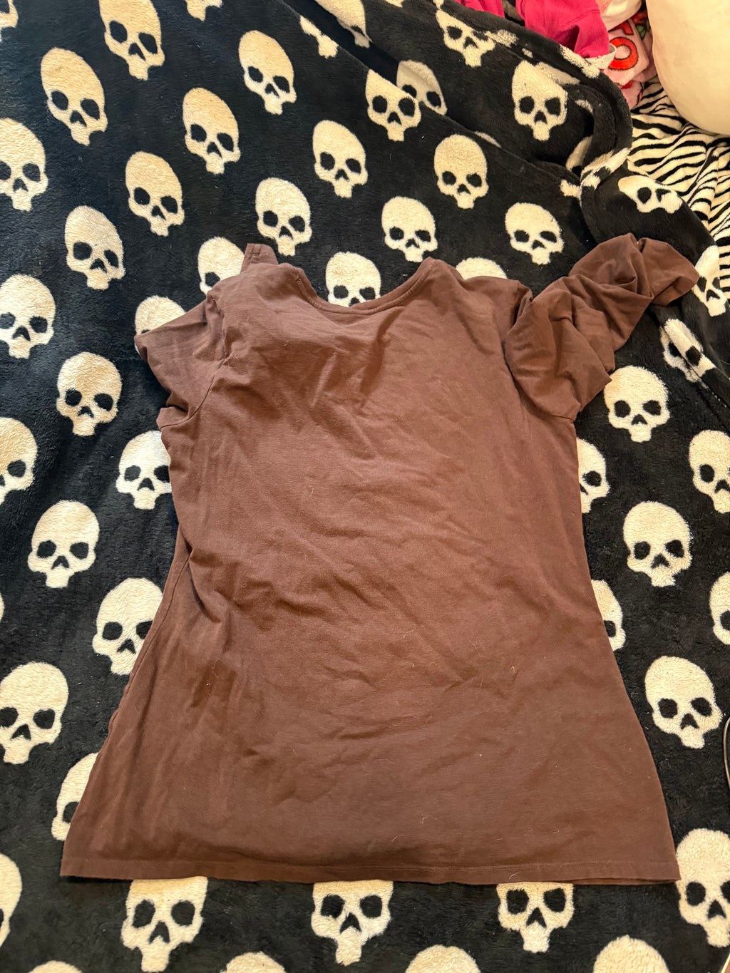 domo long sleeve size L