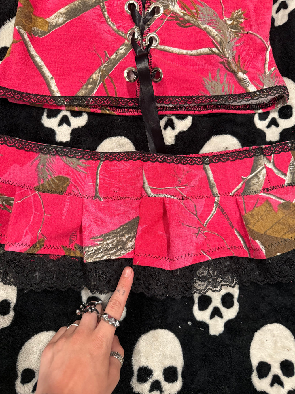 pink & black lace camo set size xs/s