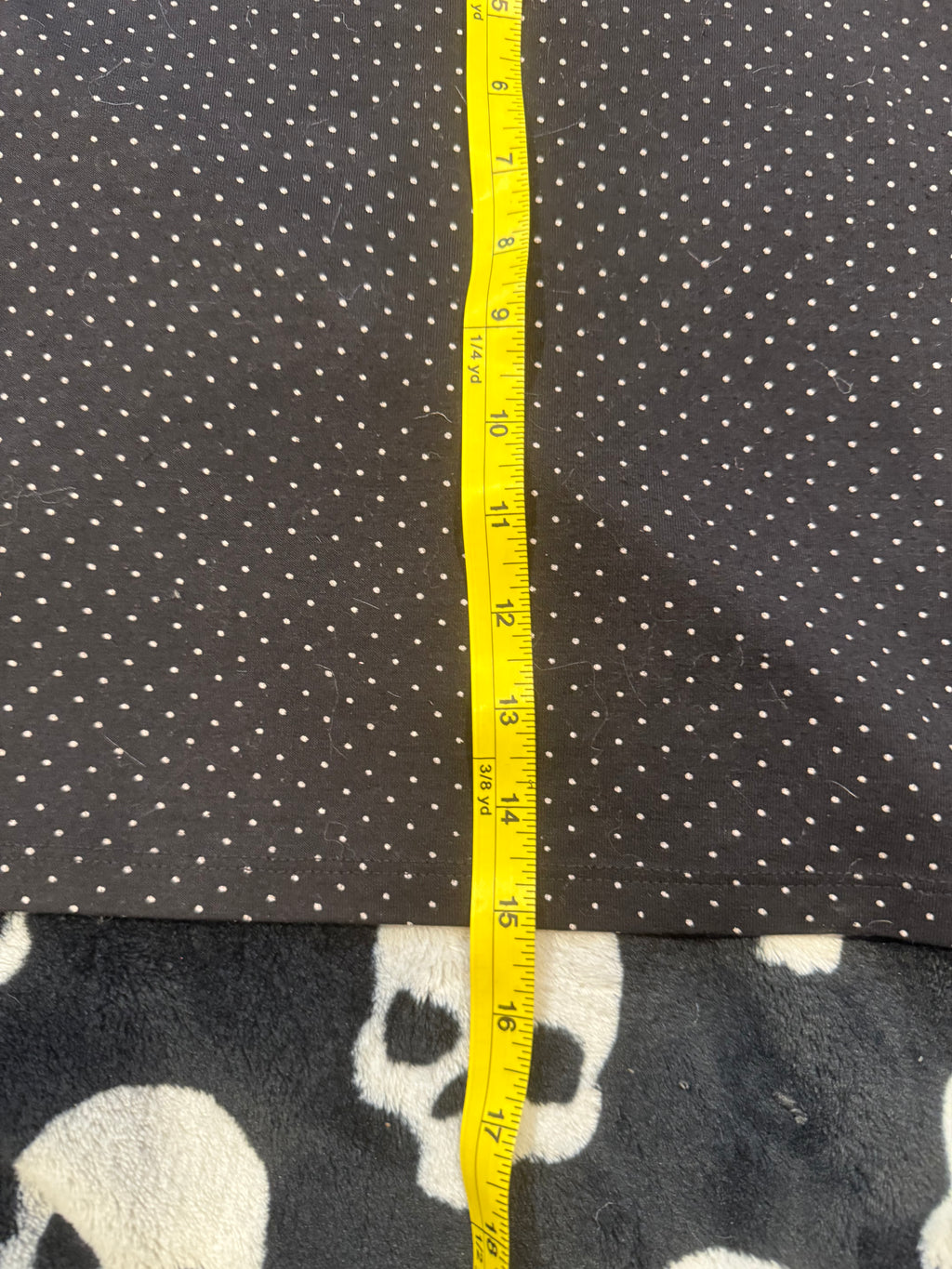 polka dot ruffle top size m
