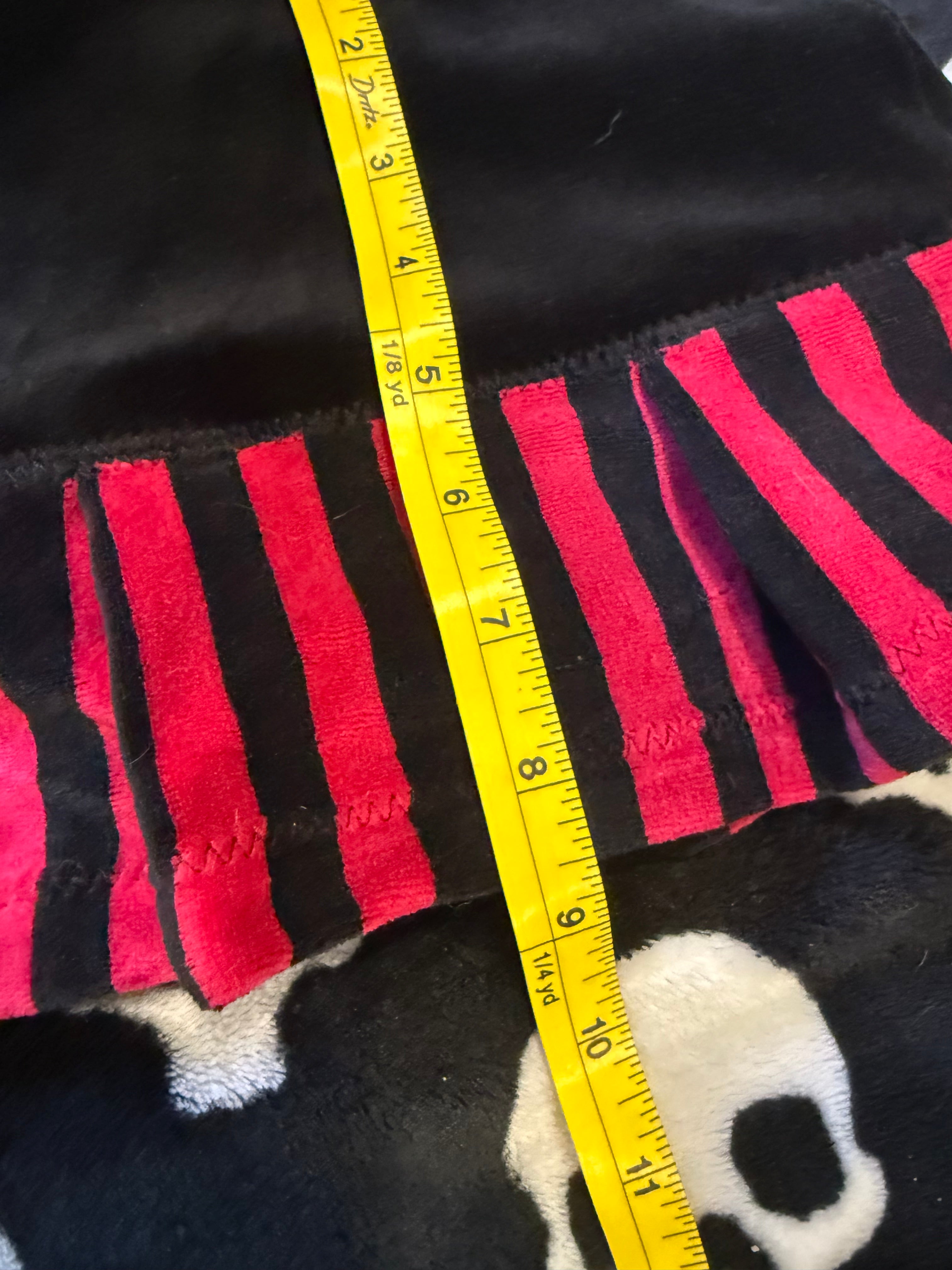 soft red & black striped skirt size L