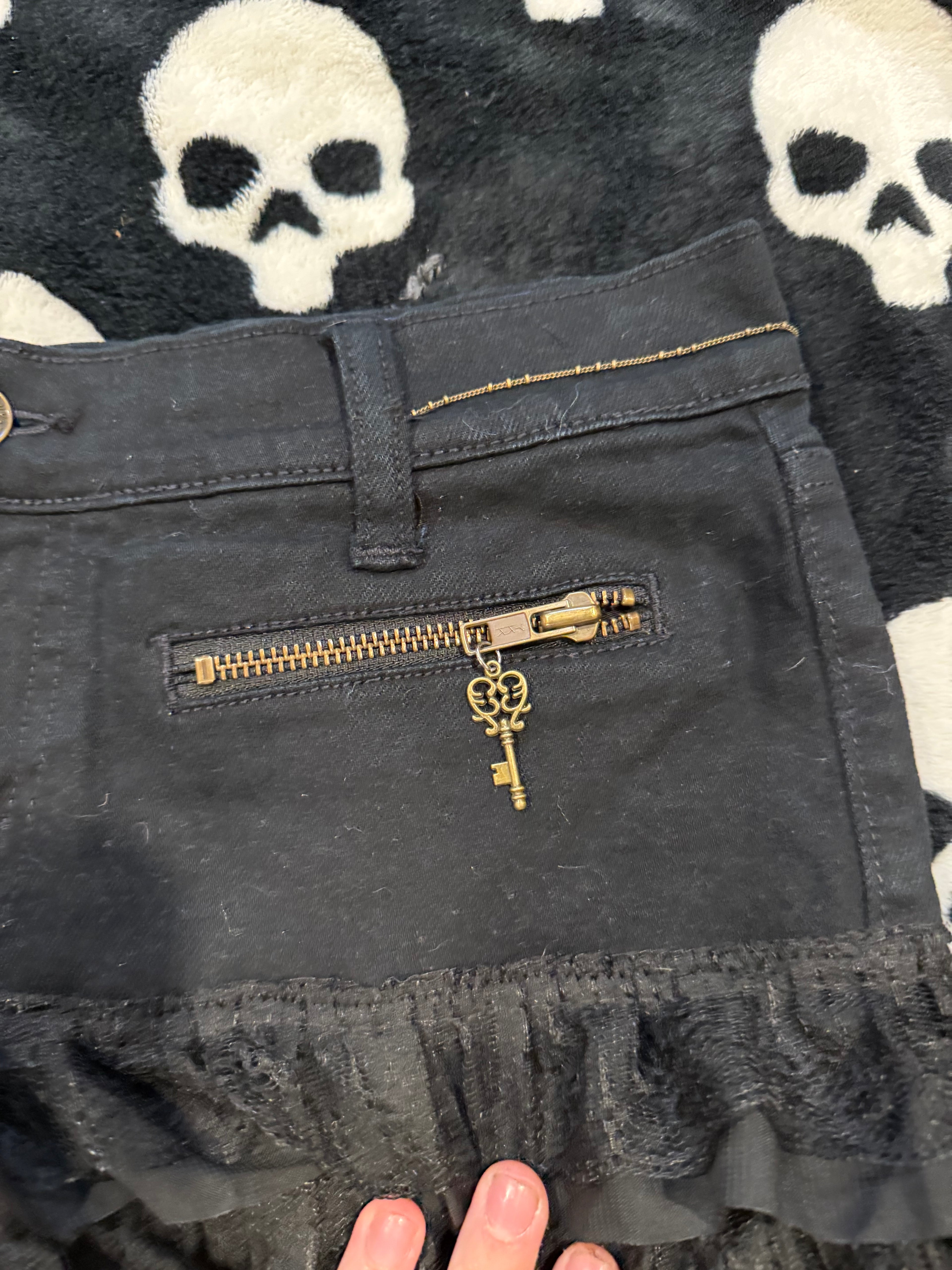 black denim key ruffle skirt size s