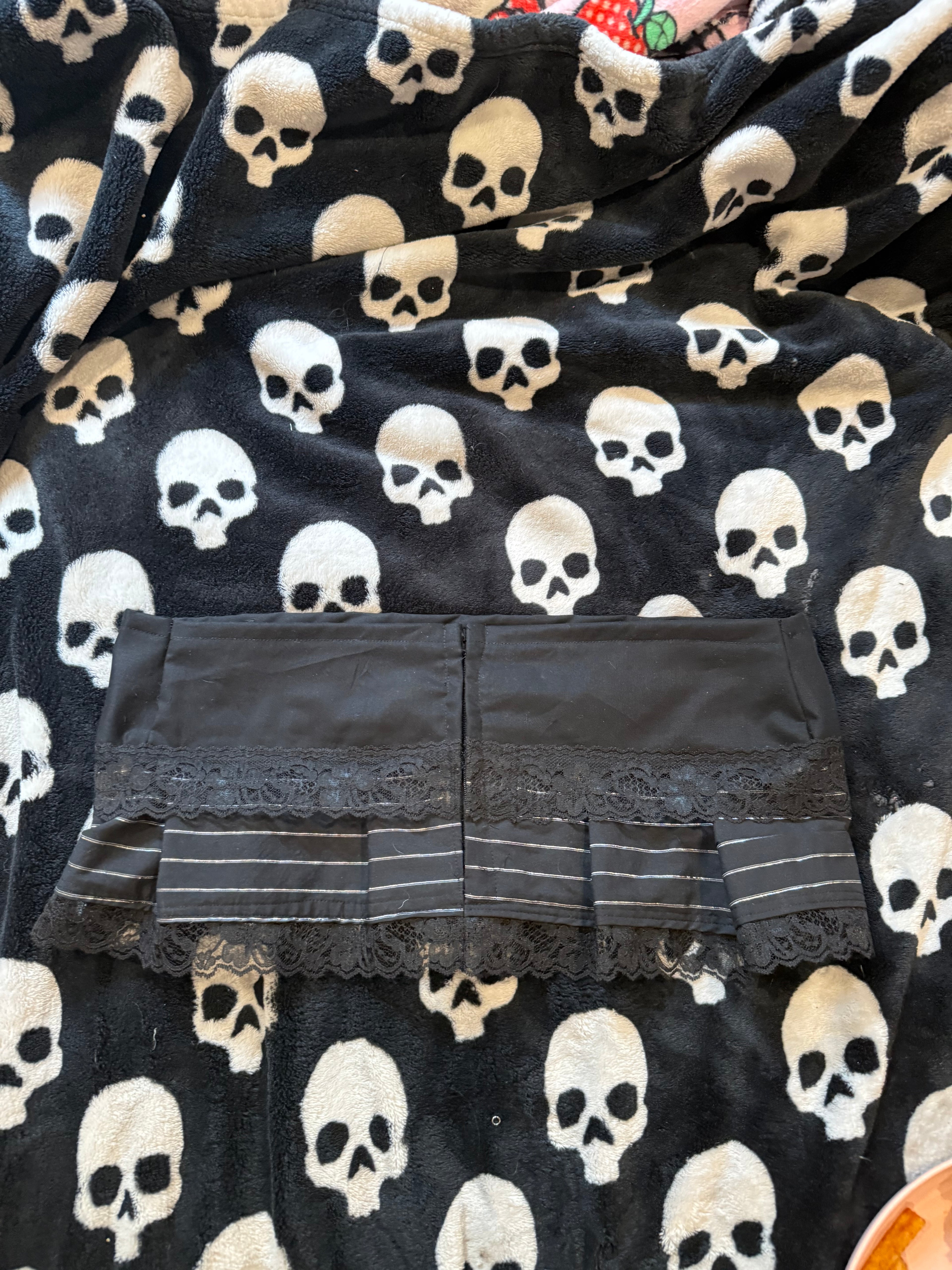 pinstripe lace up mini skirt size m
