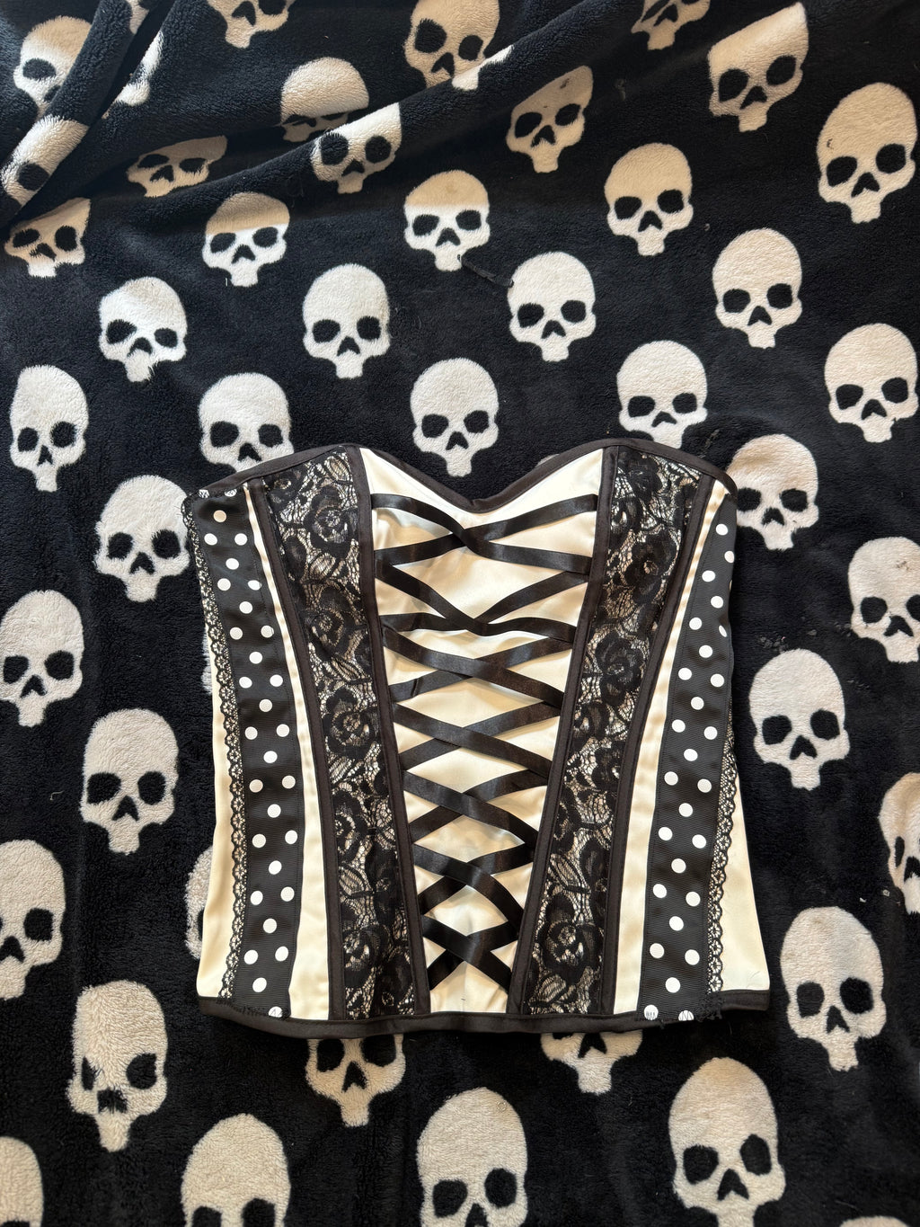 black & white polka dot lace corset size s