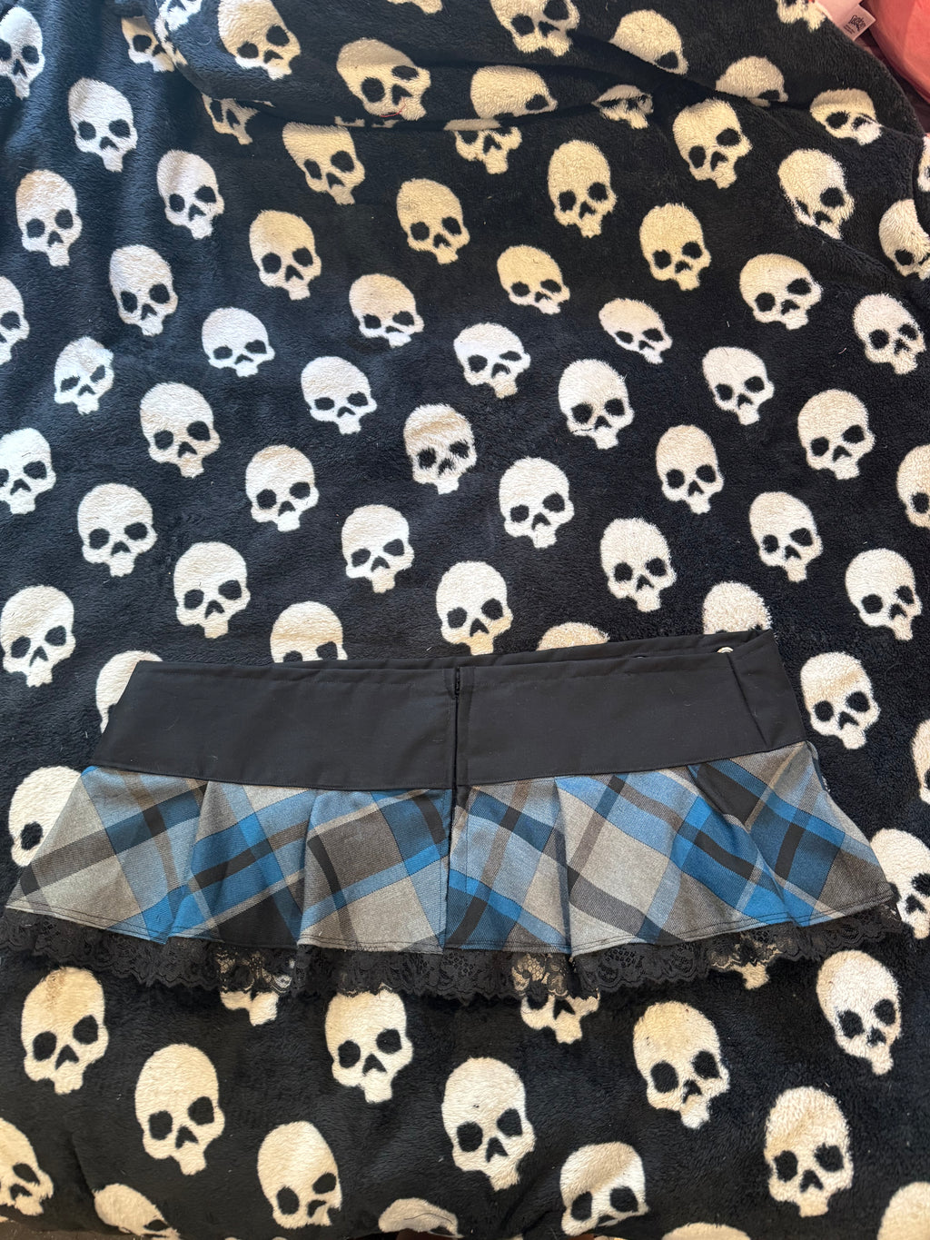 blue & black plaid grommet skirt size XL