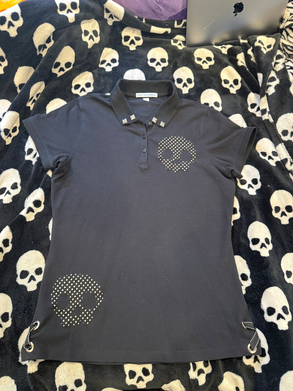 black polka dot skull polo size m