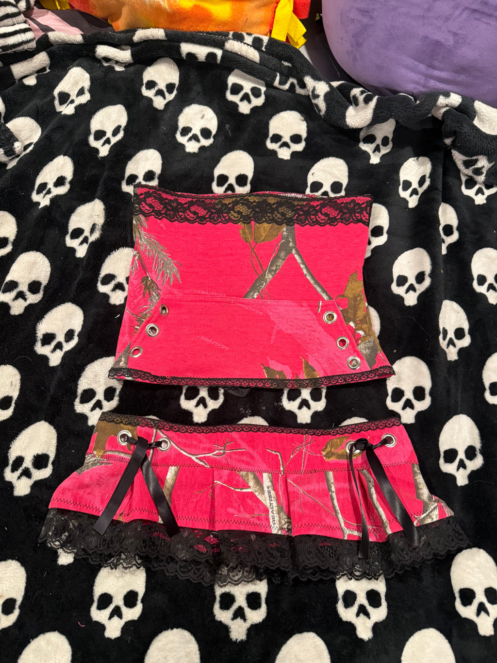pink & black lace camo set size xs/s
