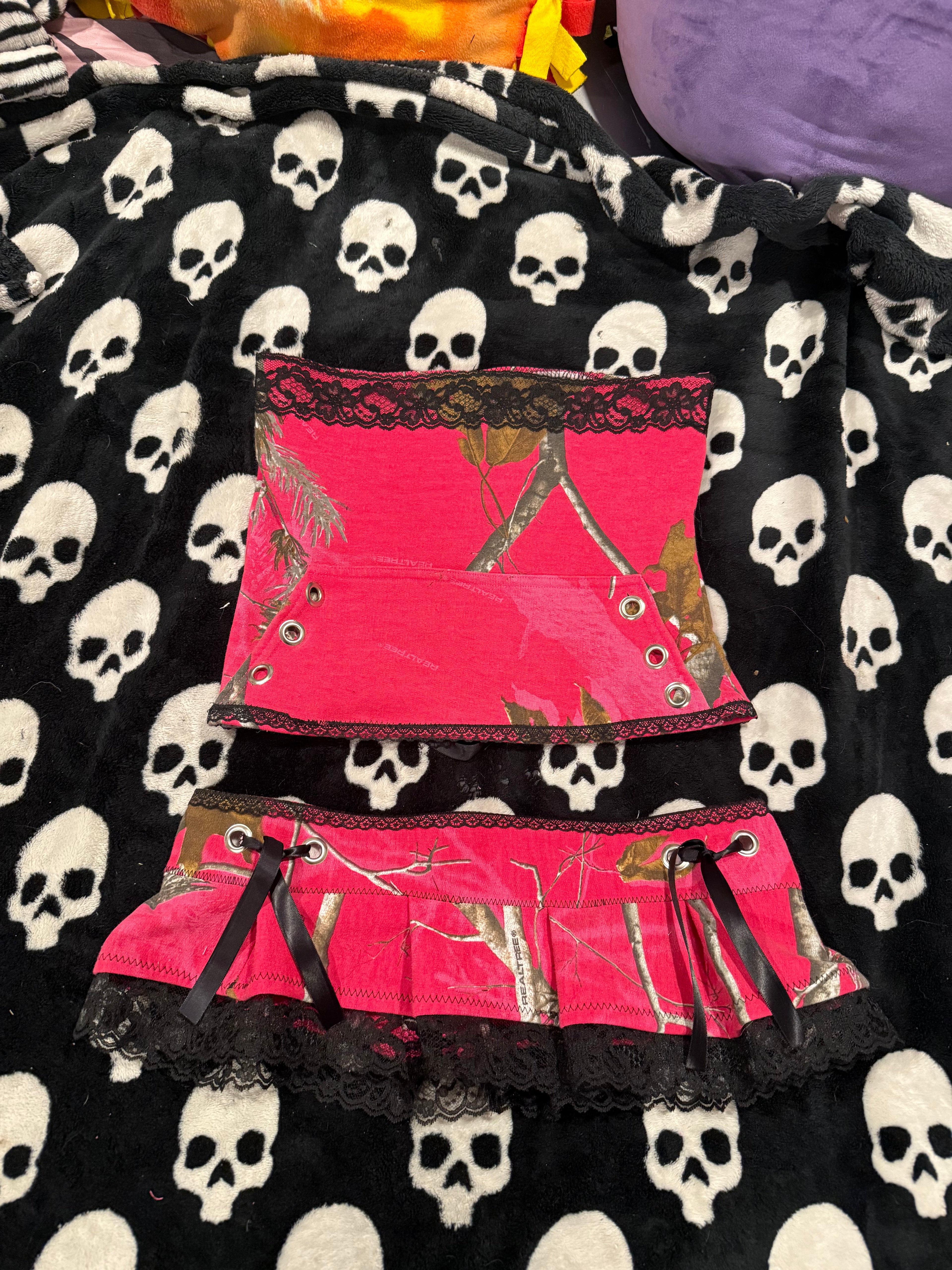pink & black lace camo set size xs/s
