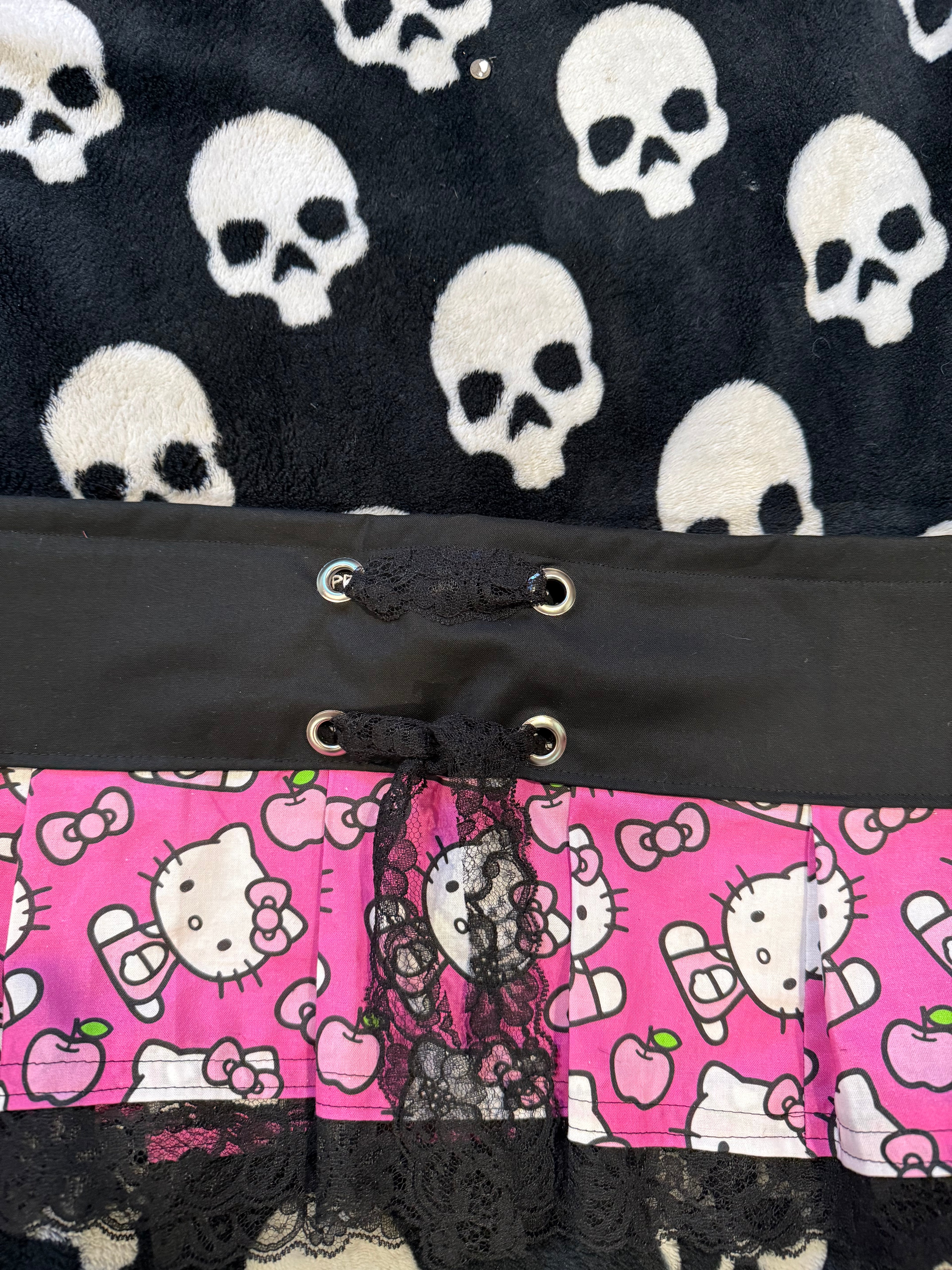 hello kitty lace up skirt size s