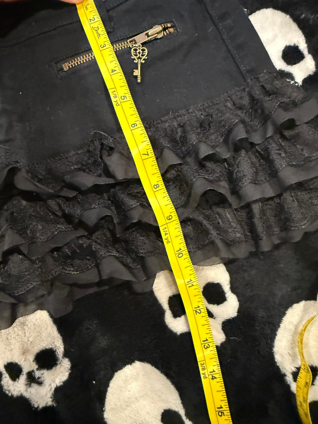 black denim key ruffle skirt size s