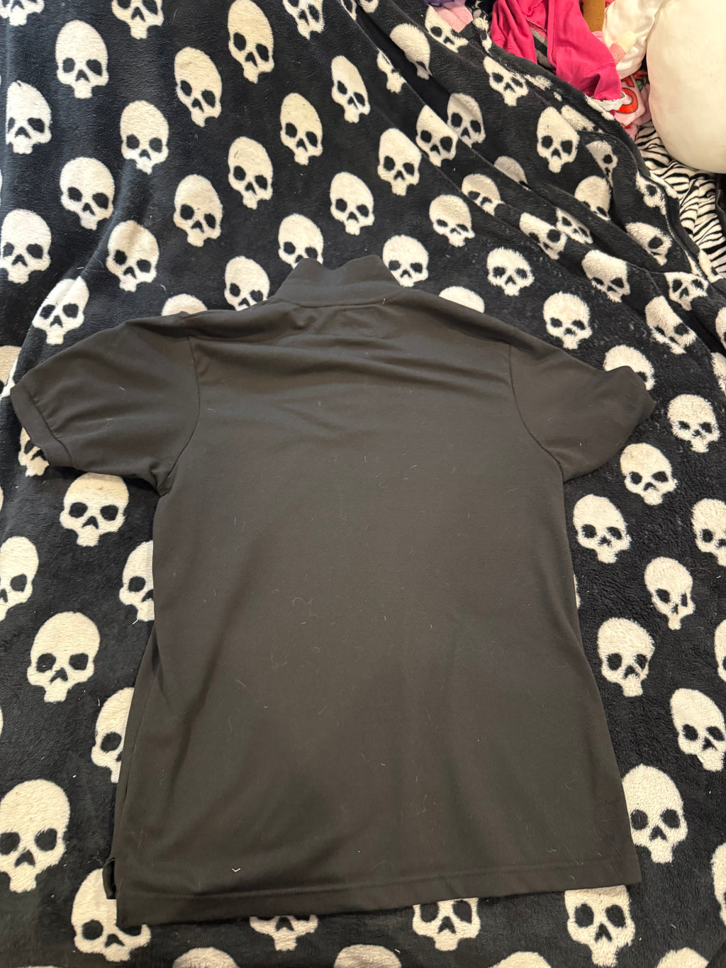 polka dot skull stud polo size m