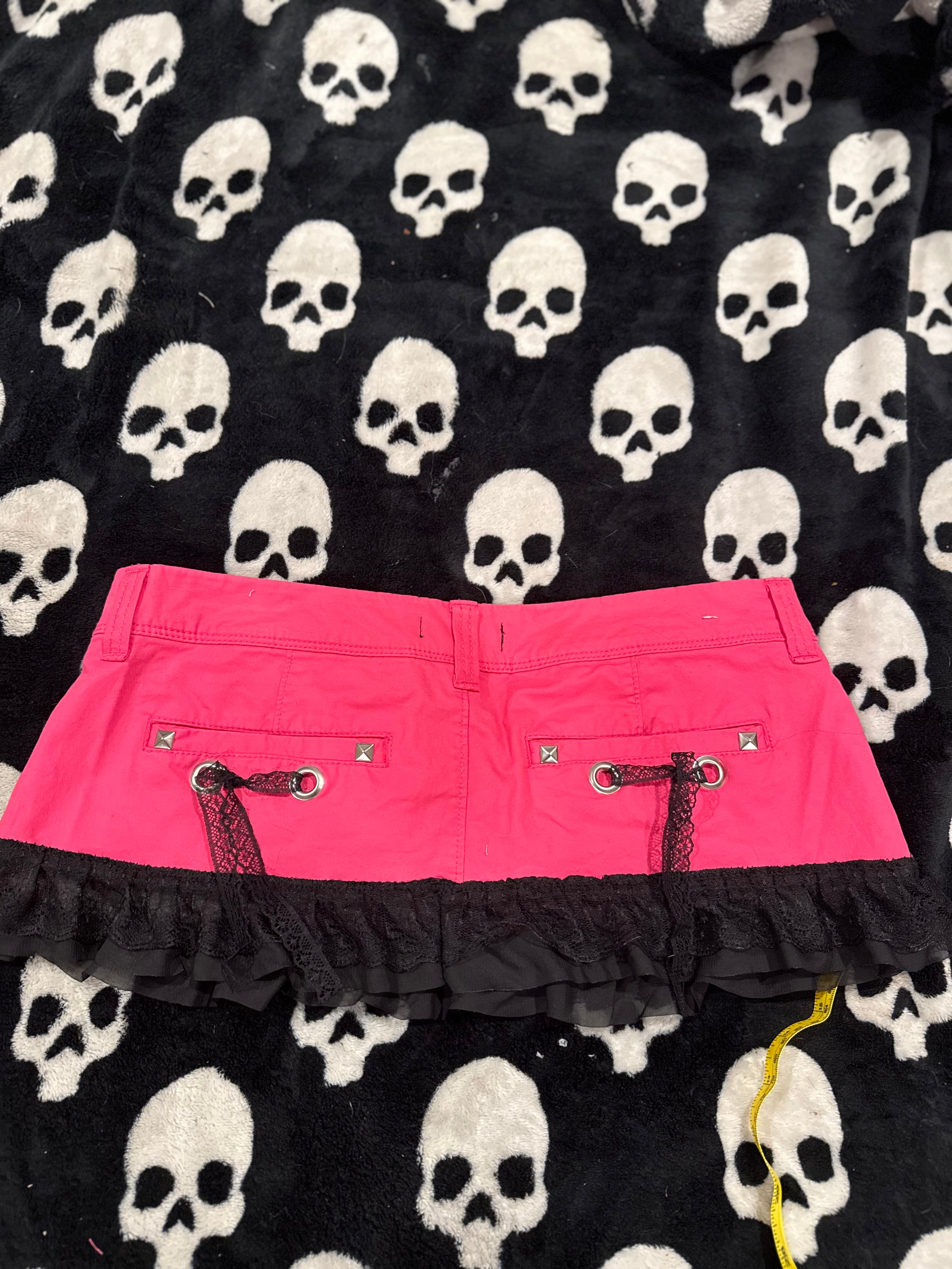 hot pink & black lace micro skirt size s/m