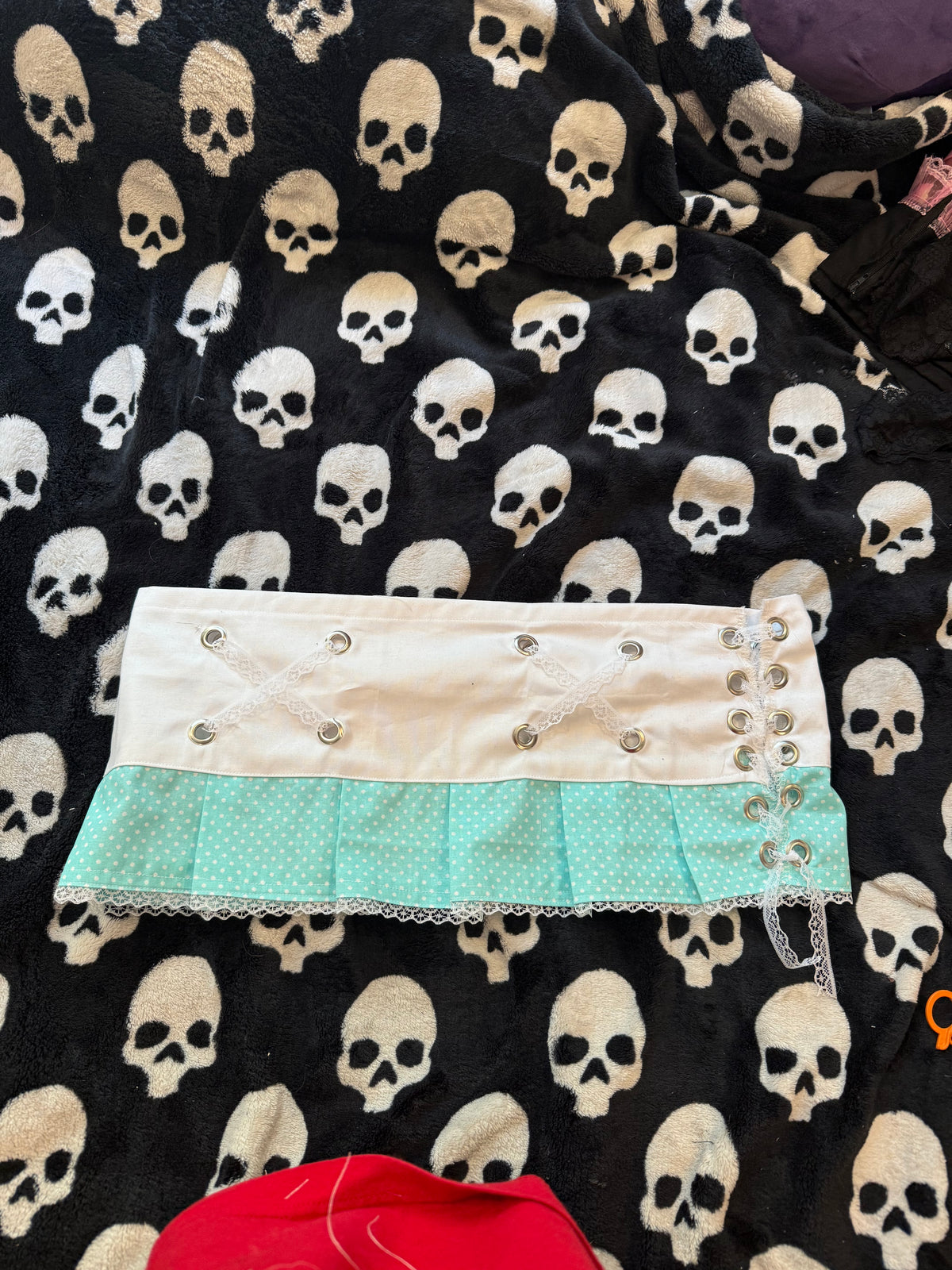 teal & white polka dot lace up skirt size L