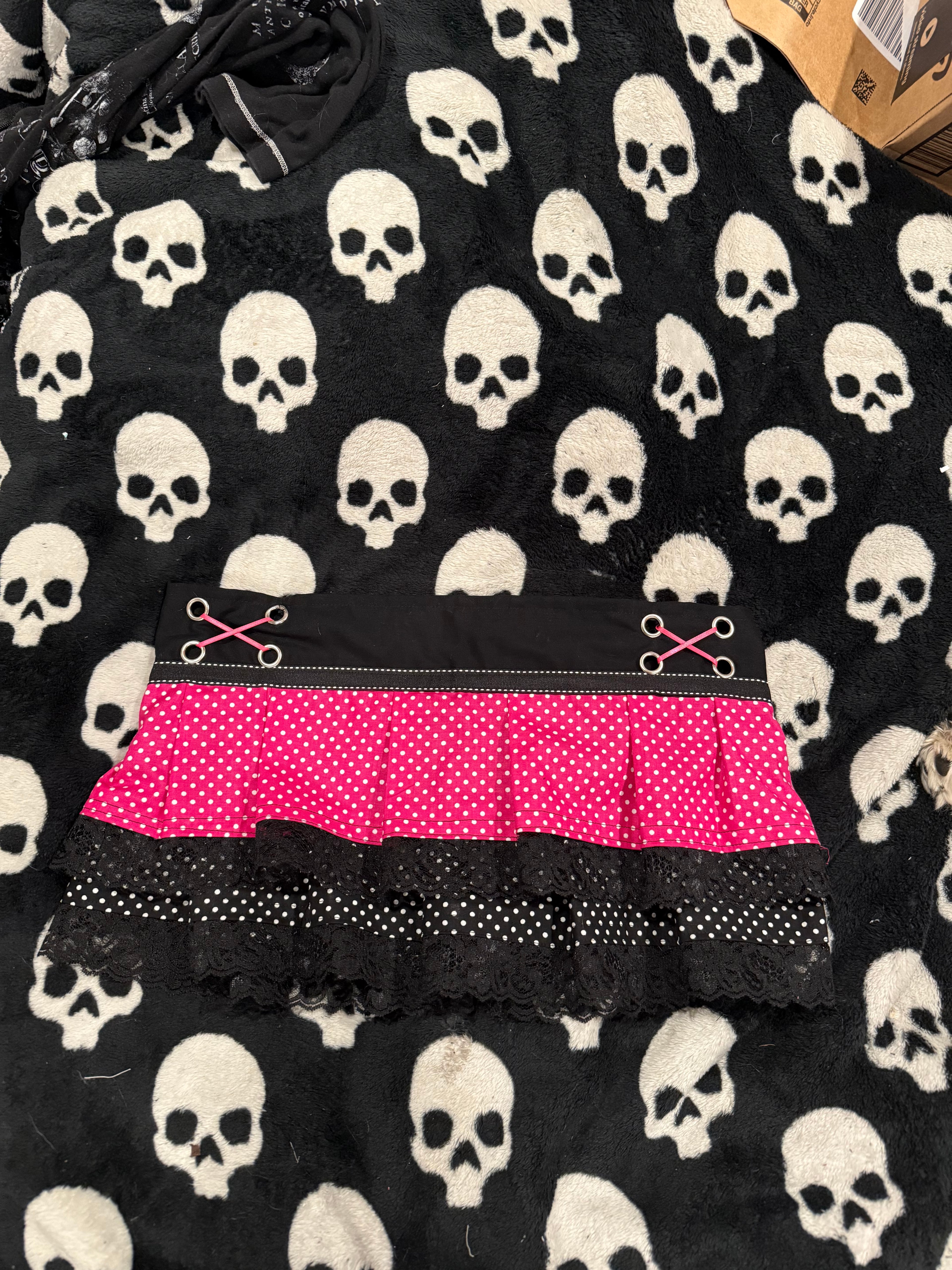 double layered polka dot lace up skirt size xs/s