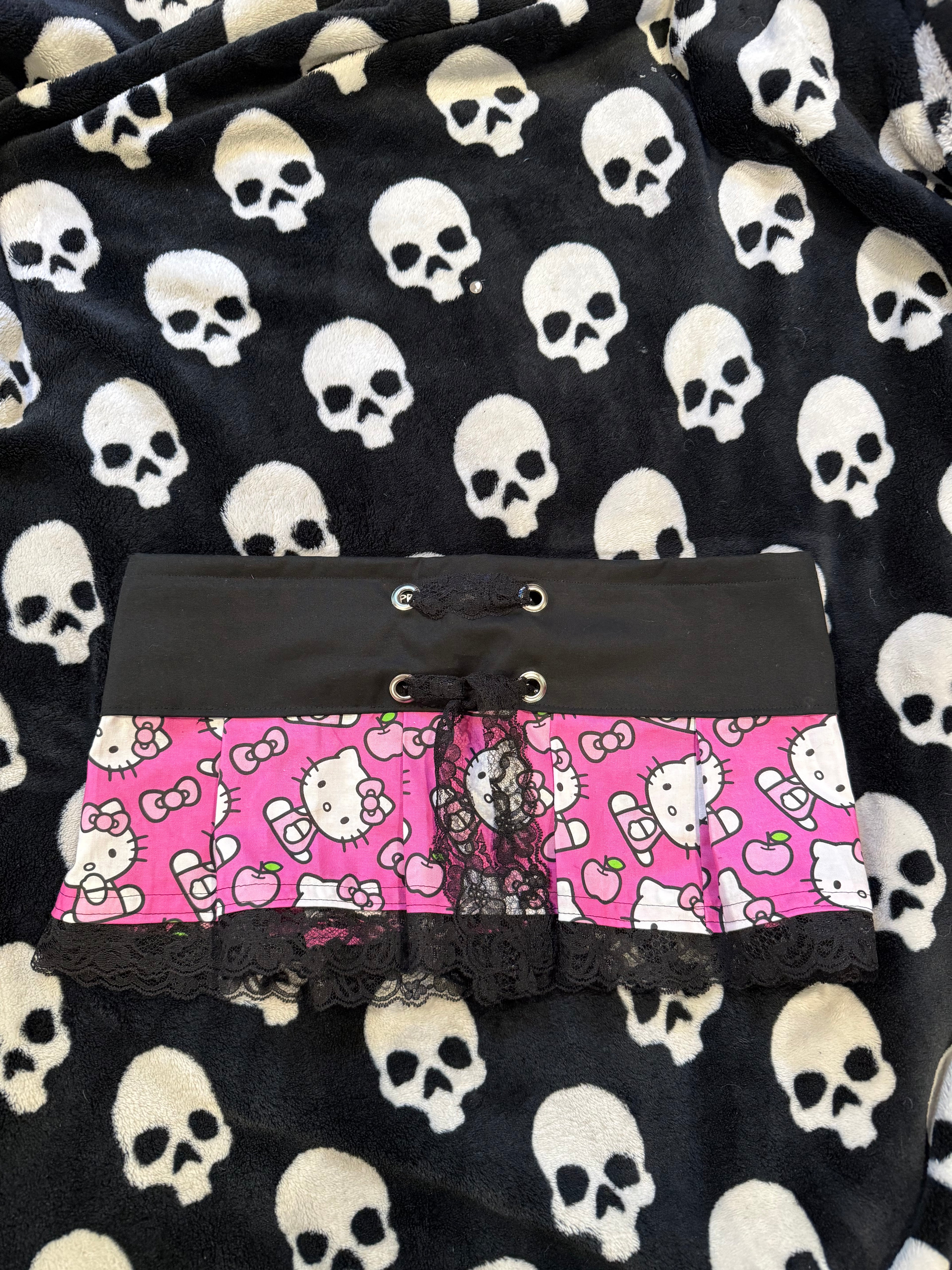 hello kitty lace up skirt size s