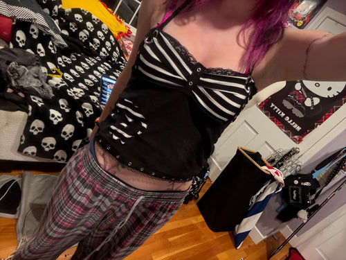 black & white striped skull top size xs