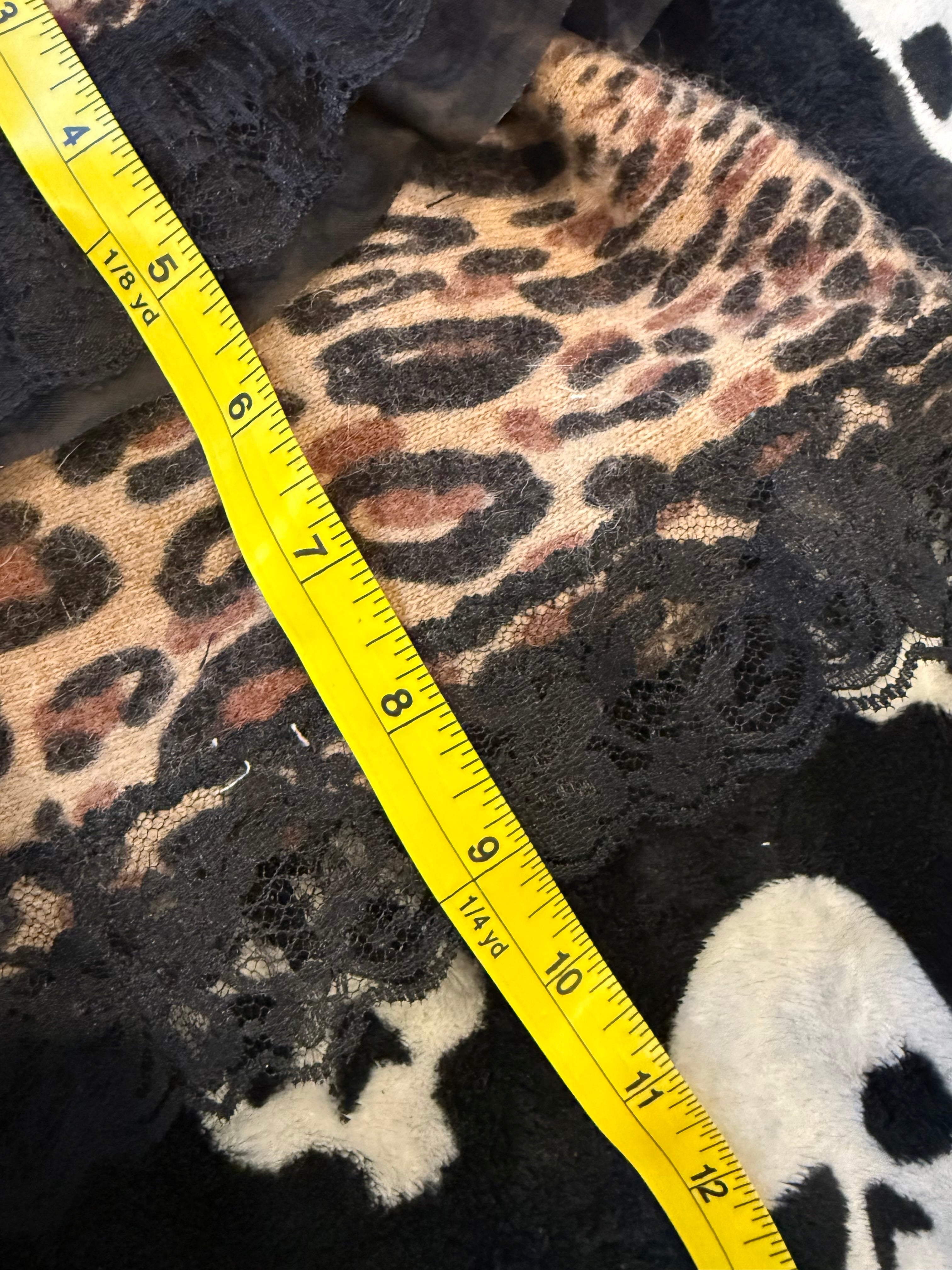 ruffle lace animal print skirt size L