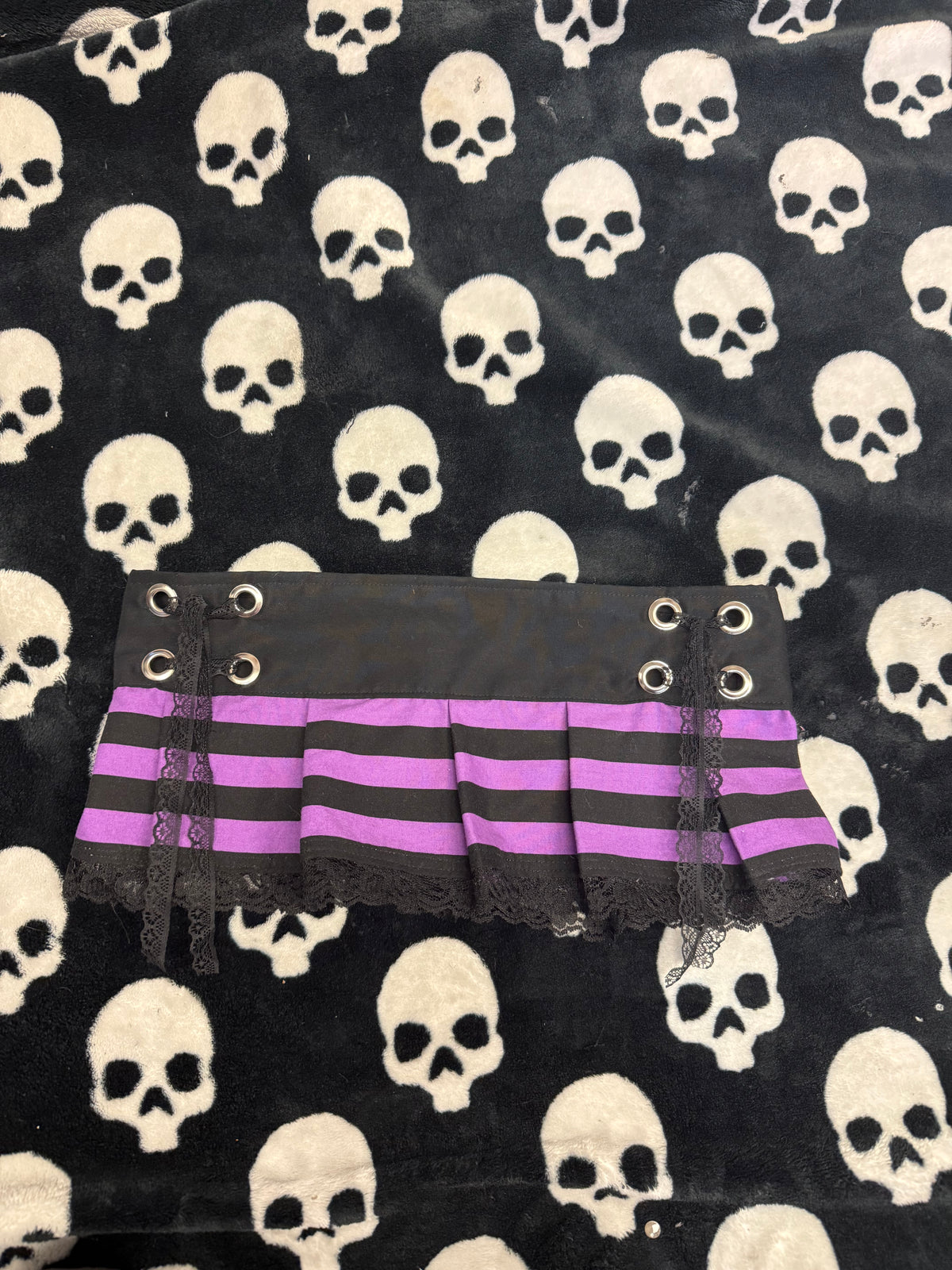 purple & black striped lace up skirt size xs