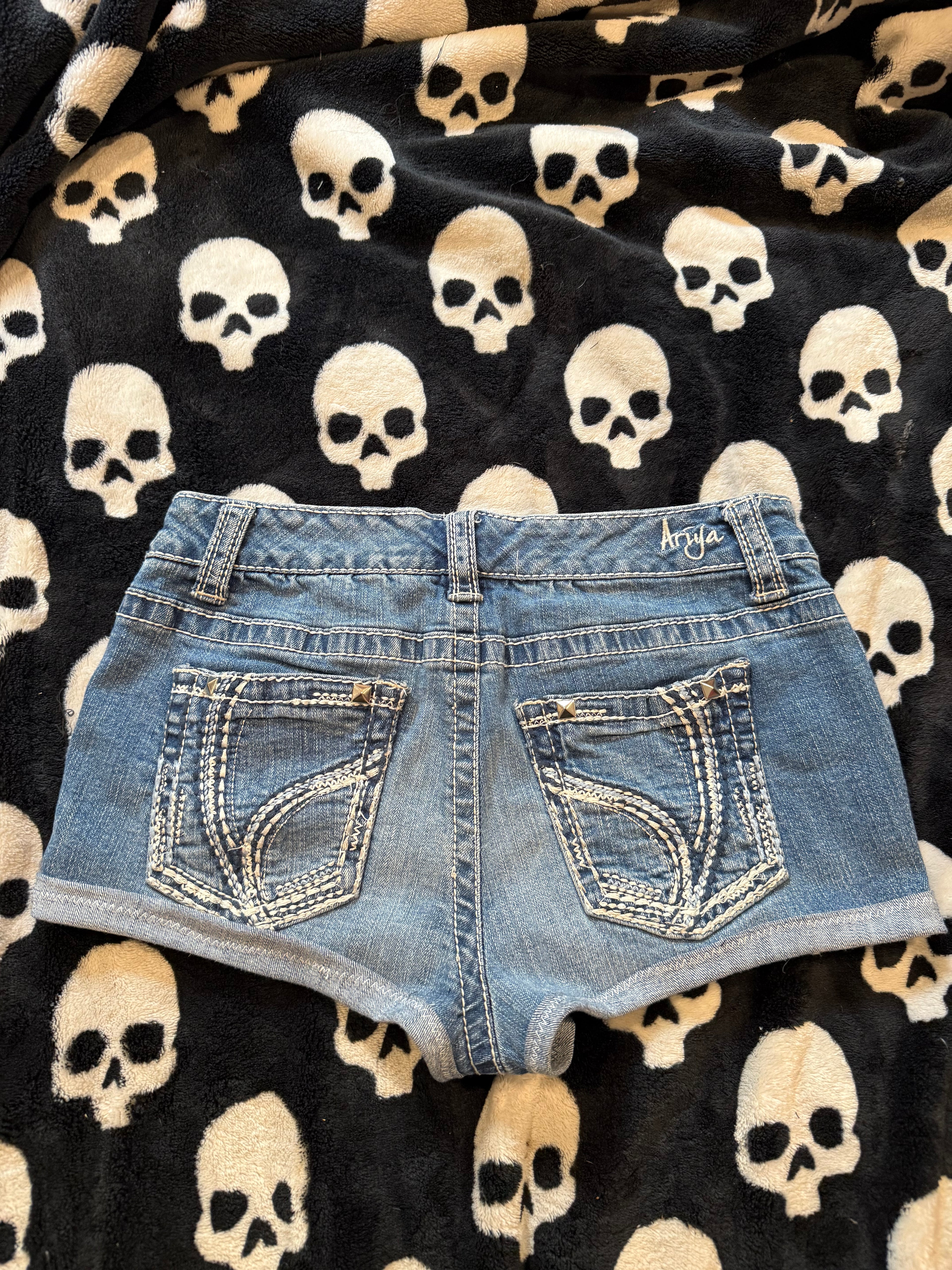 blue & white denim shorts size s