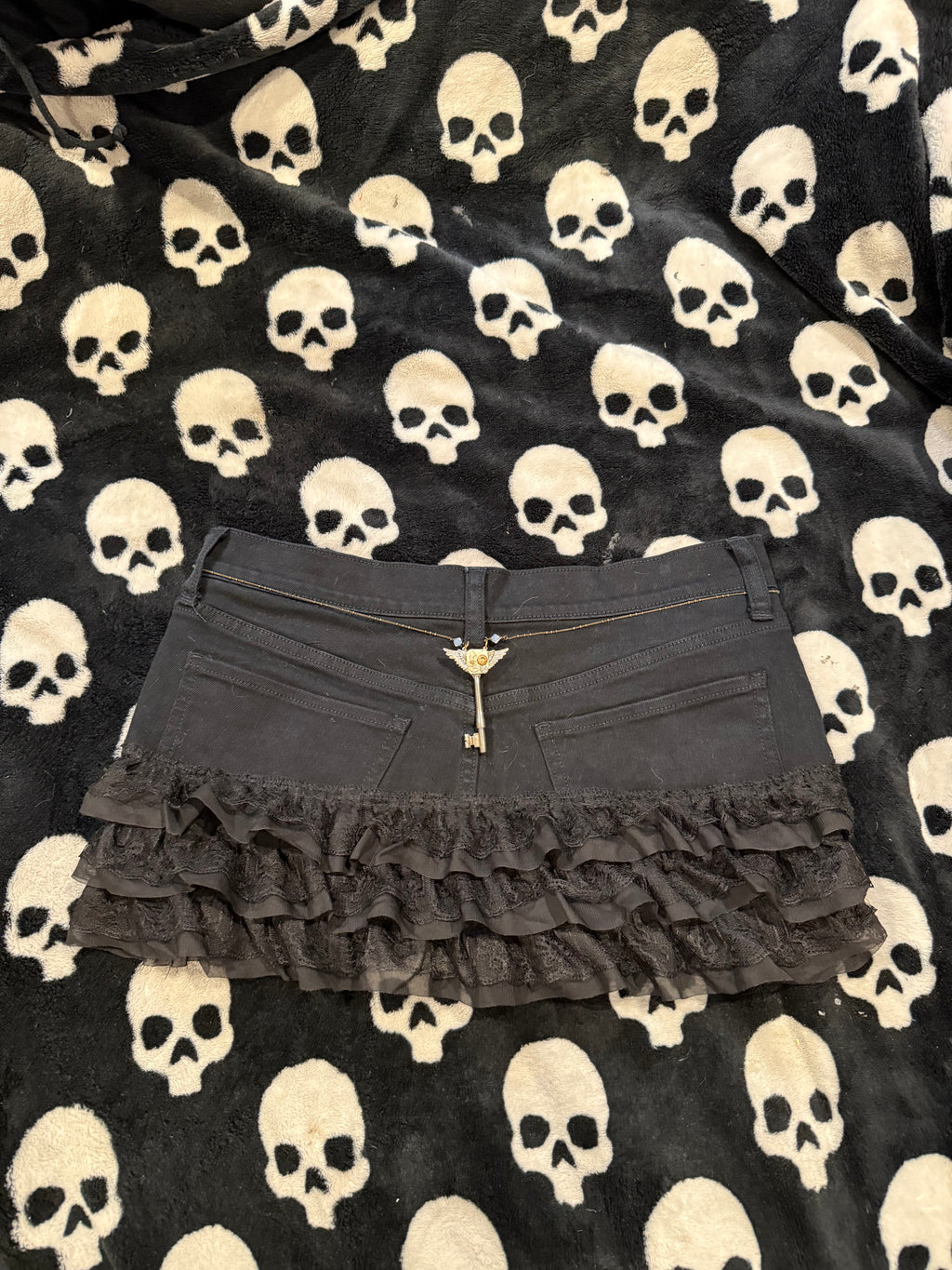black denim key ruffle skirt size s