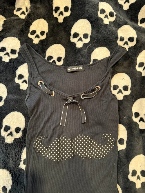 black mustache tank size xs/s