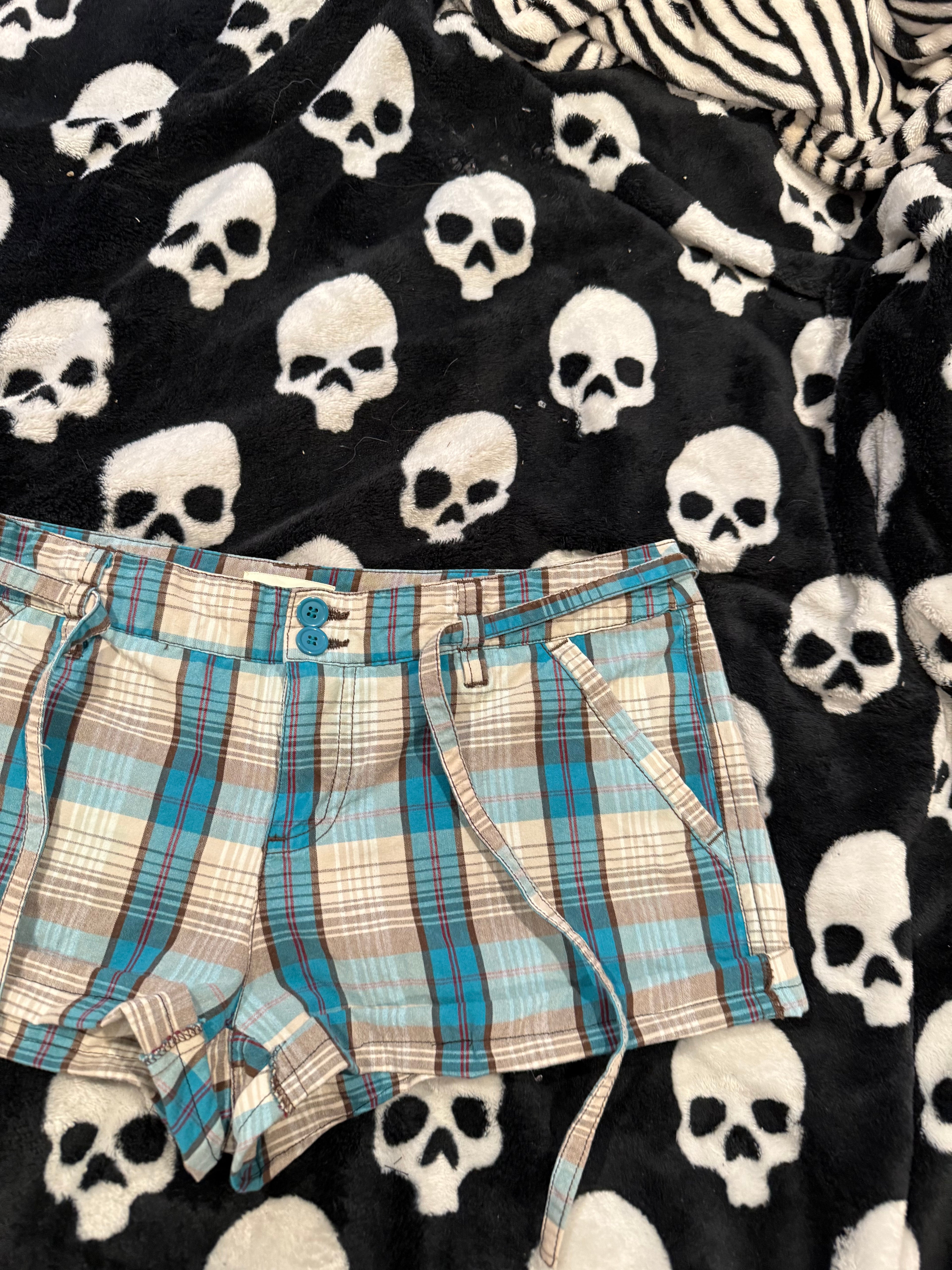 blue & white plaid shorts size m