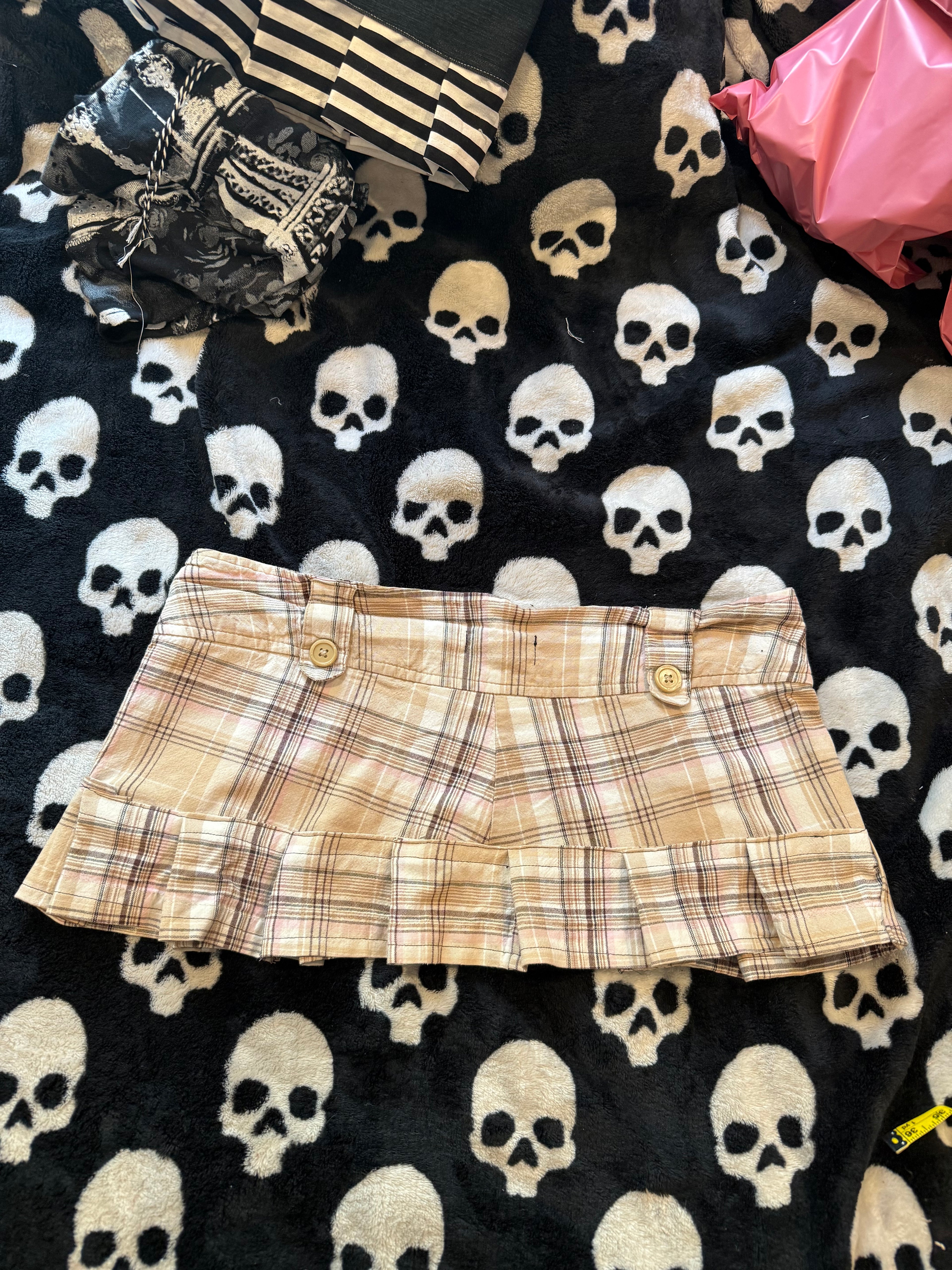 tan & black plaid mini skirt size m