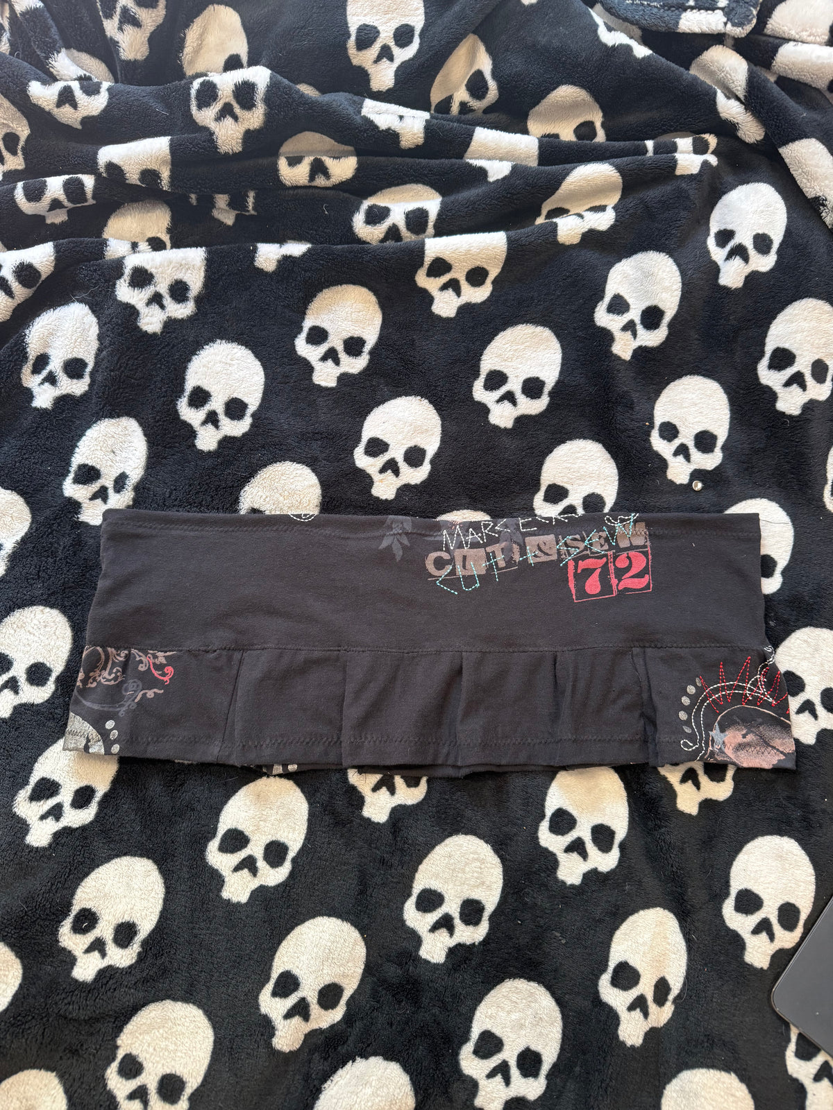 black stitched skirt size L/XL
