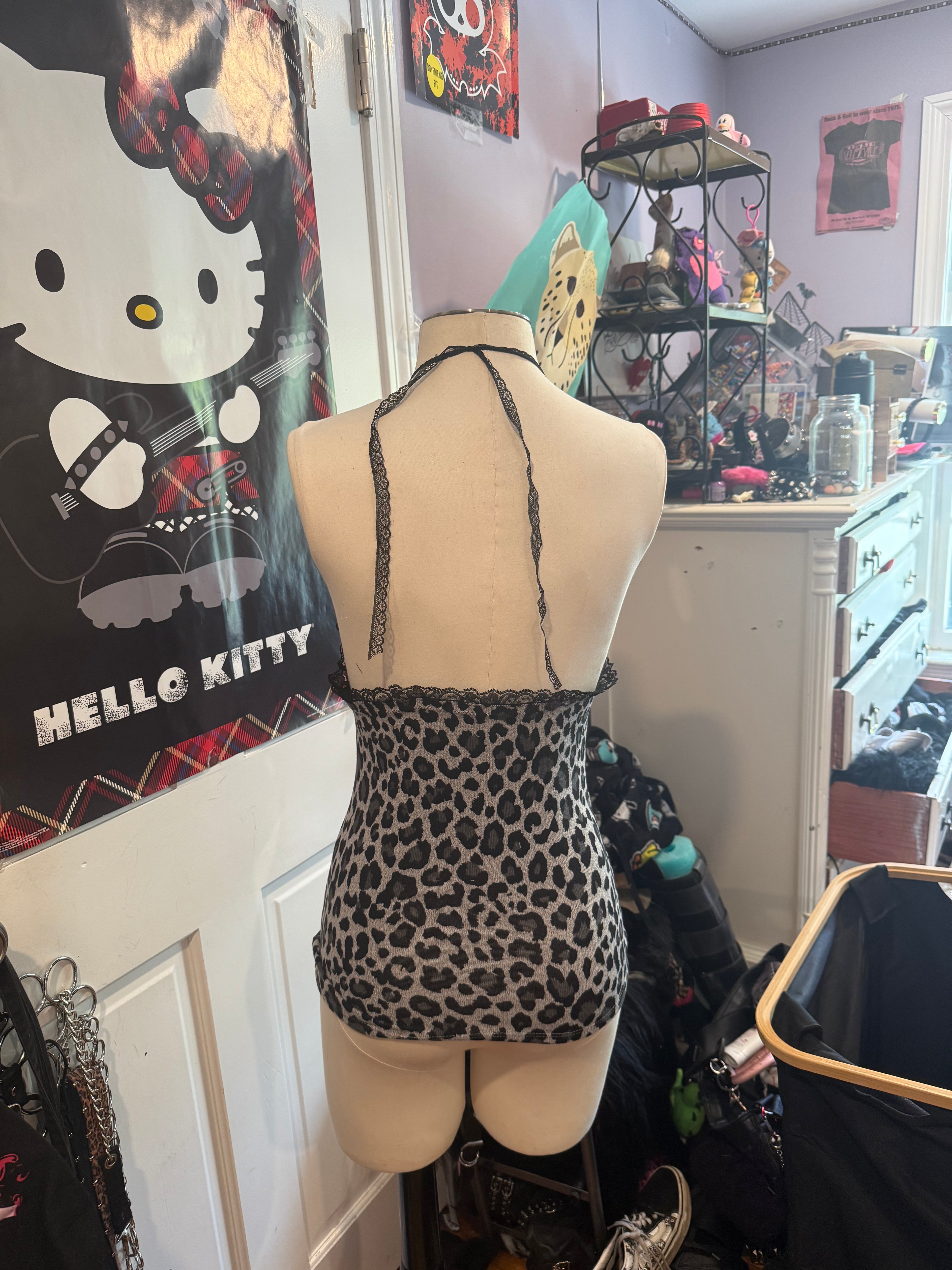leopard print lace halter top size xs/s