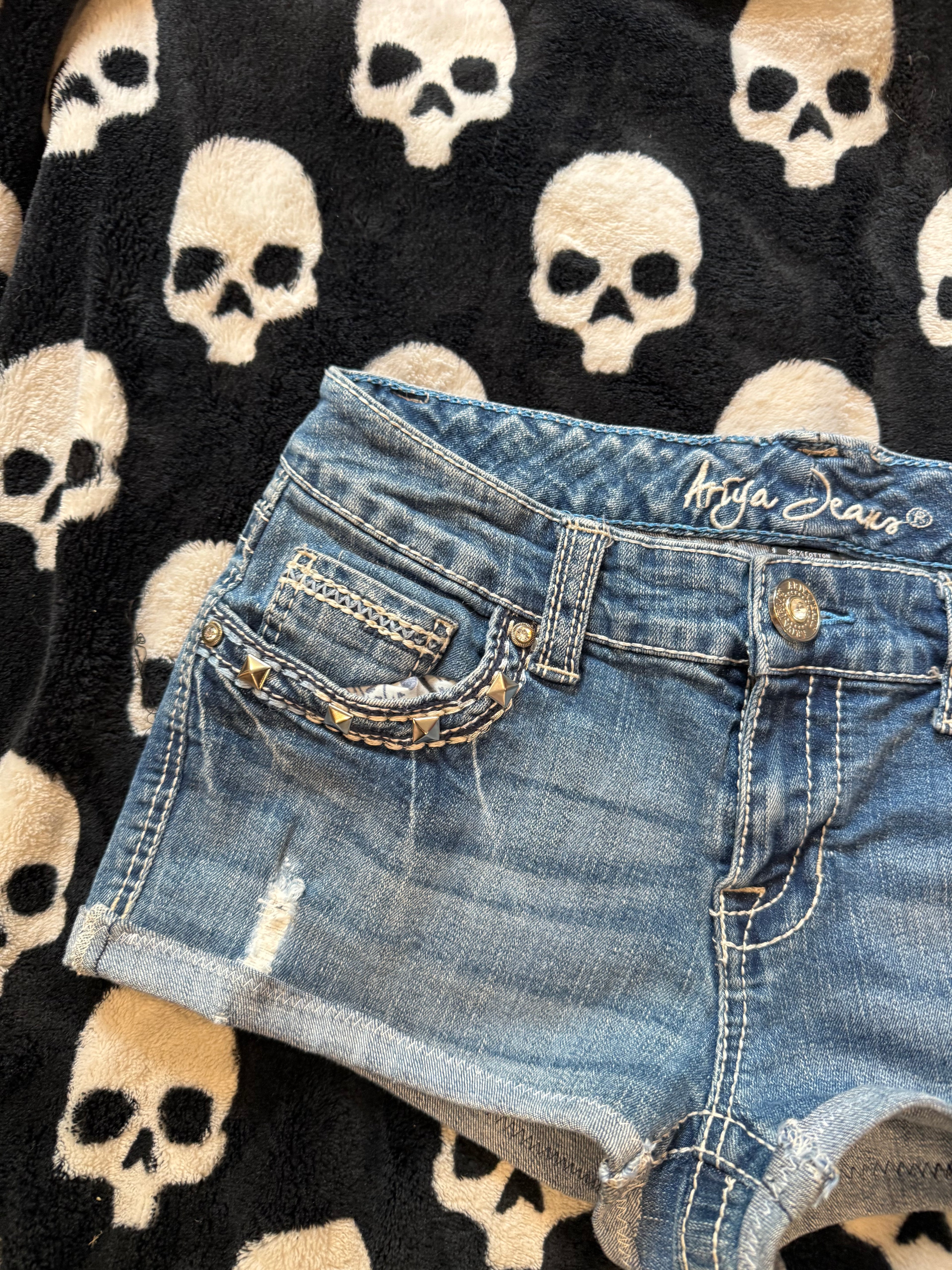 blue & white denim shorts size s