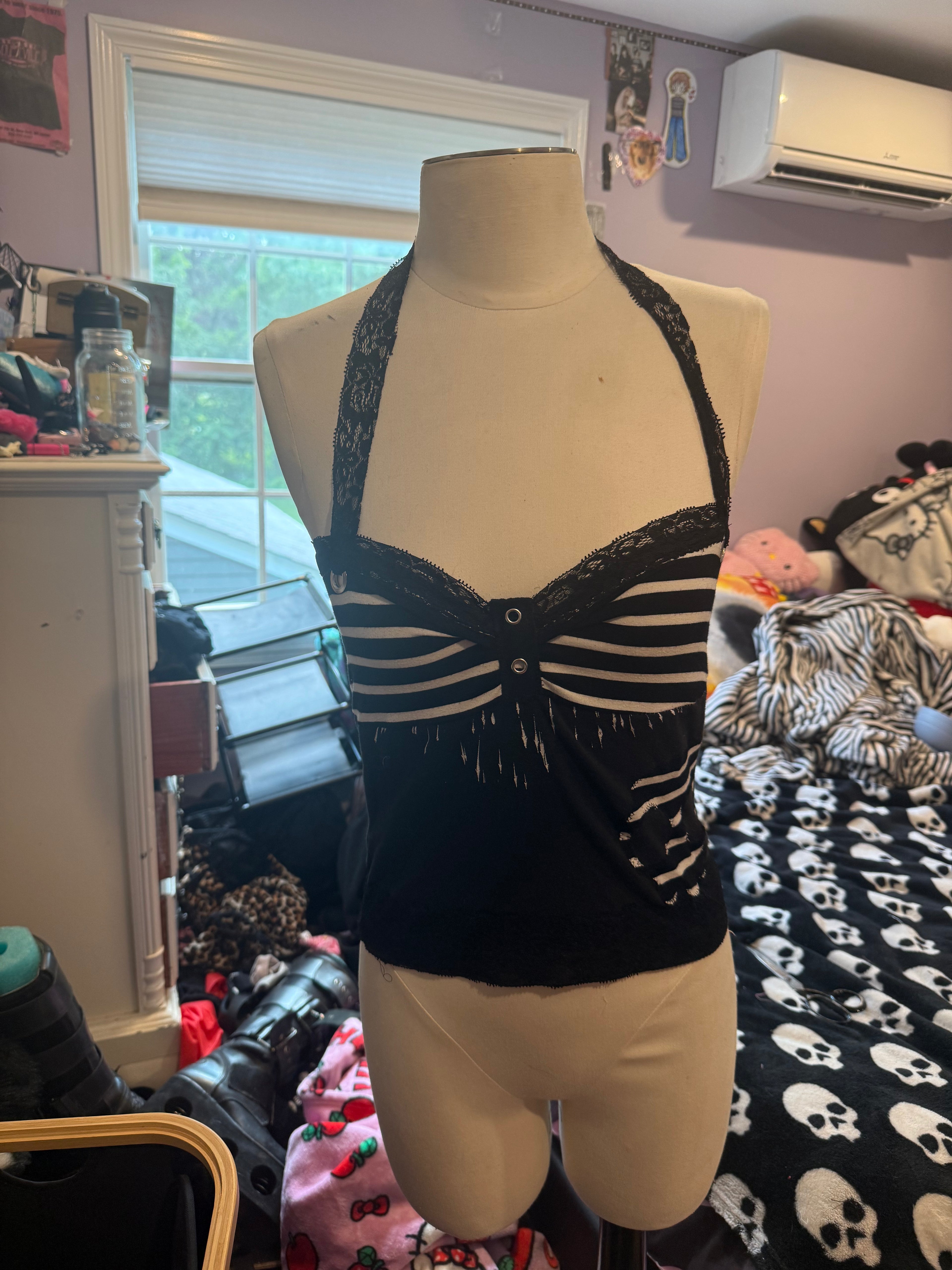 black & white striped lace skull halter top size xs/s