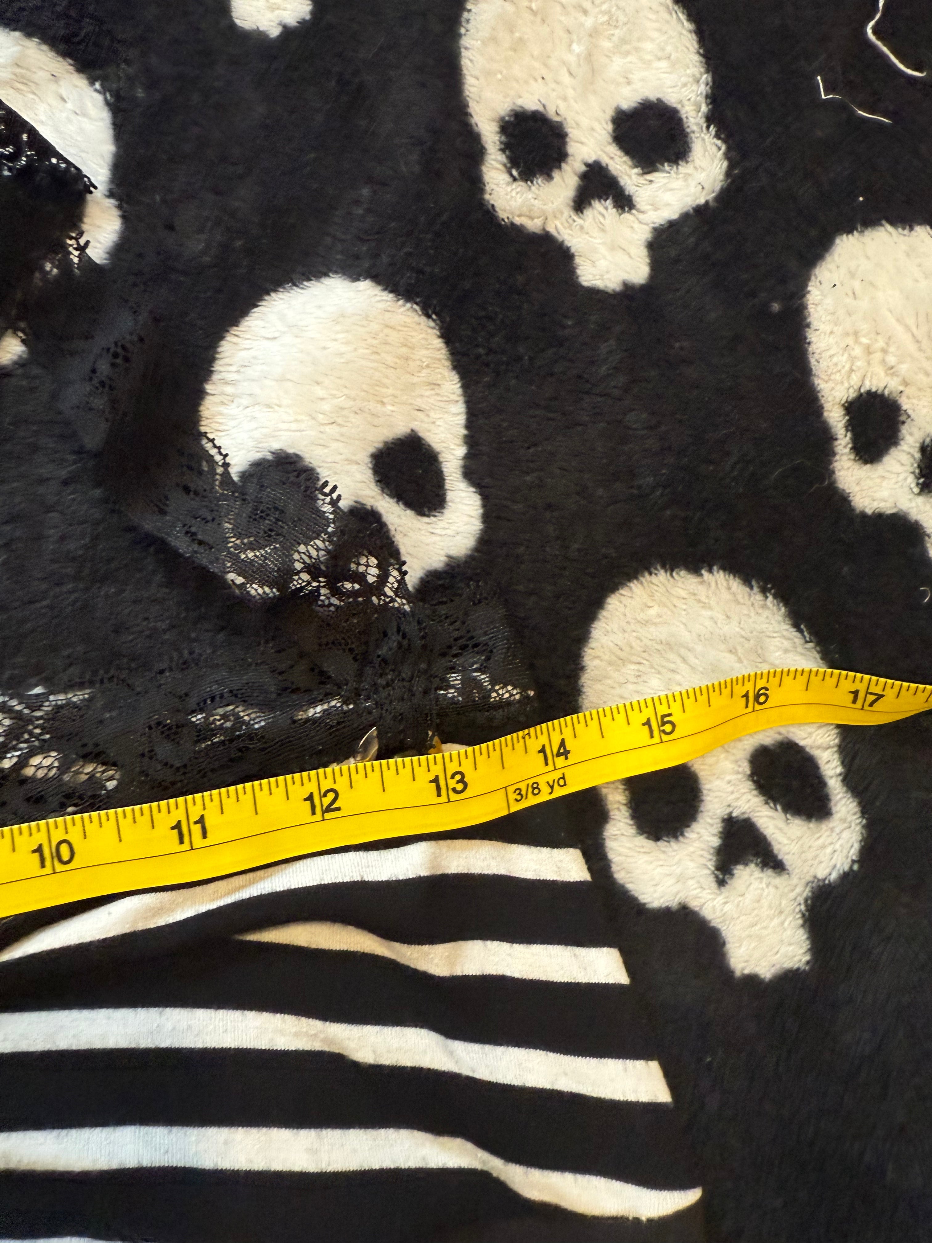 black & white striped lace skull halter top size xs/s