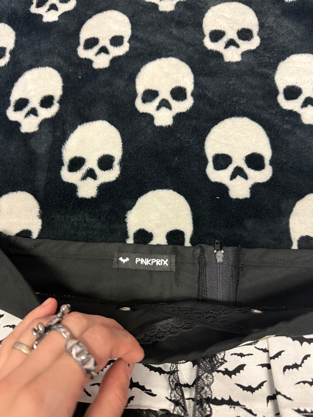 bat lace up skirt size m